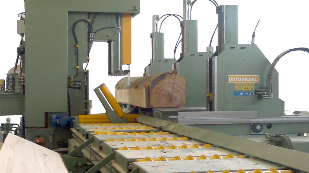 Пилорама ленточная вертикальная UHM_120_H