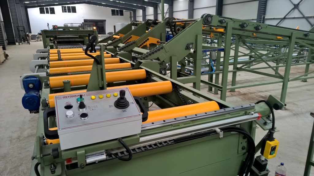 Кромкообрезной станок серии UDKY_500